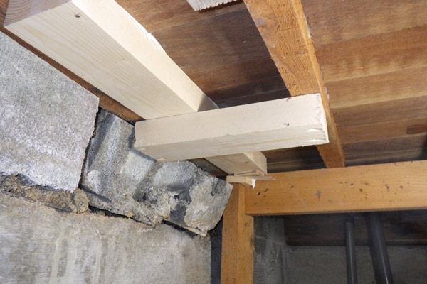 床下補強｜奈良シロアリ駆除センターの施工メニュー