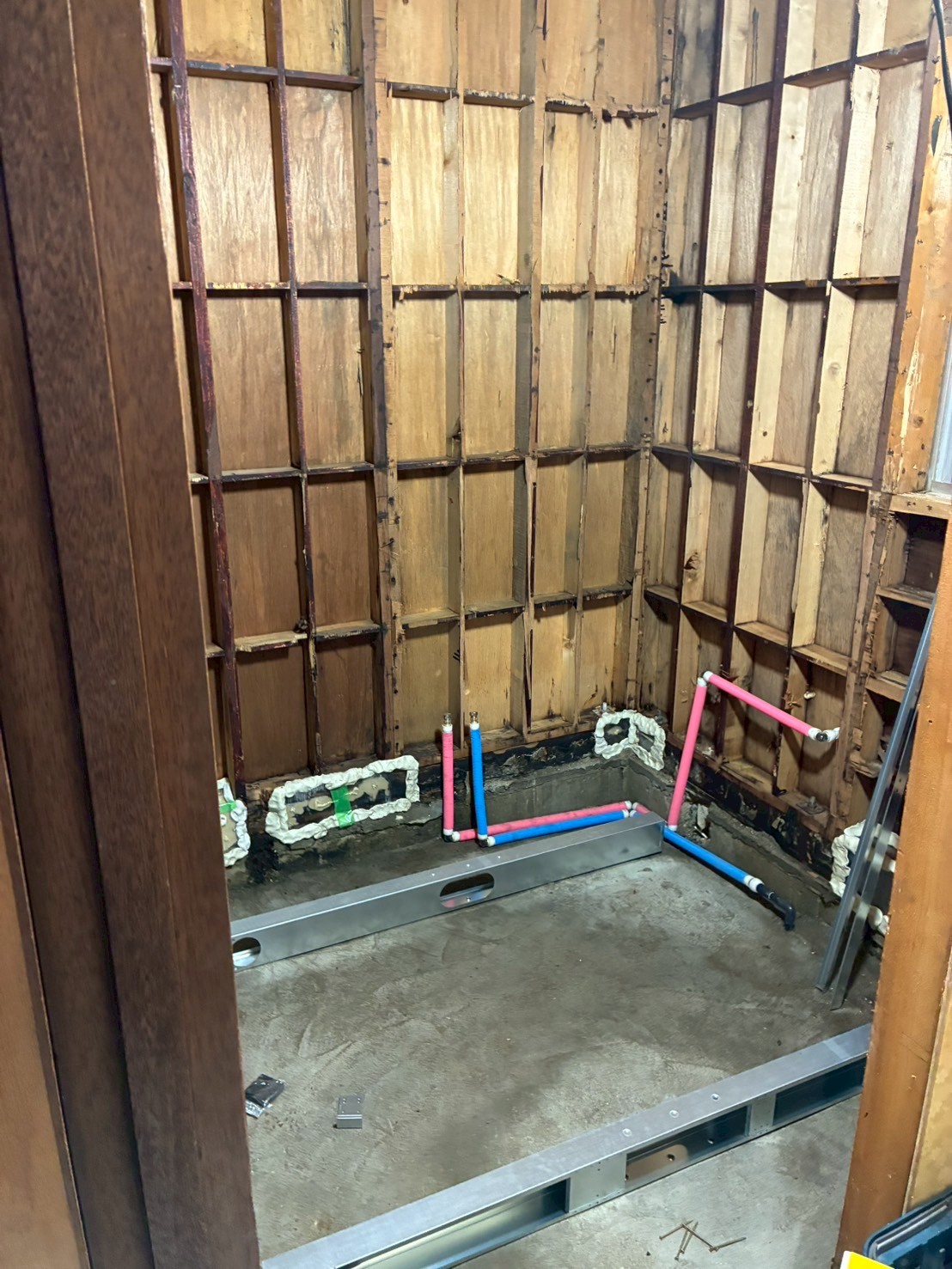 奈良県生駒市にて浴室改修時に発覚したシロアリ被害への駆除・補強工事 施工後